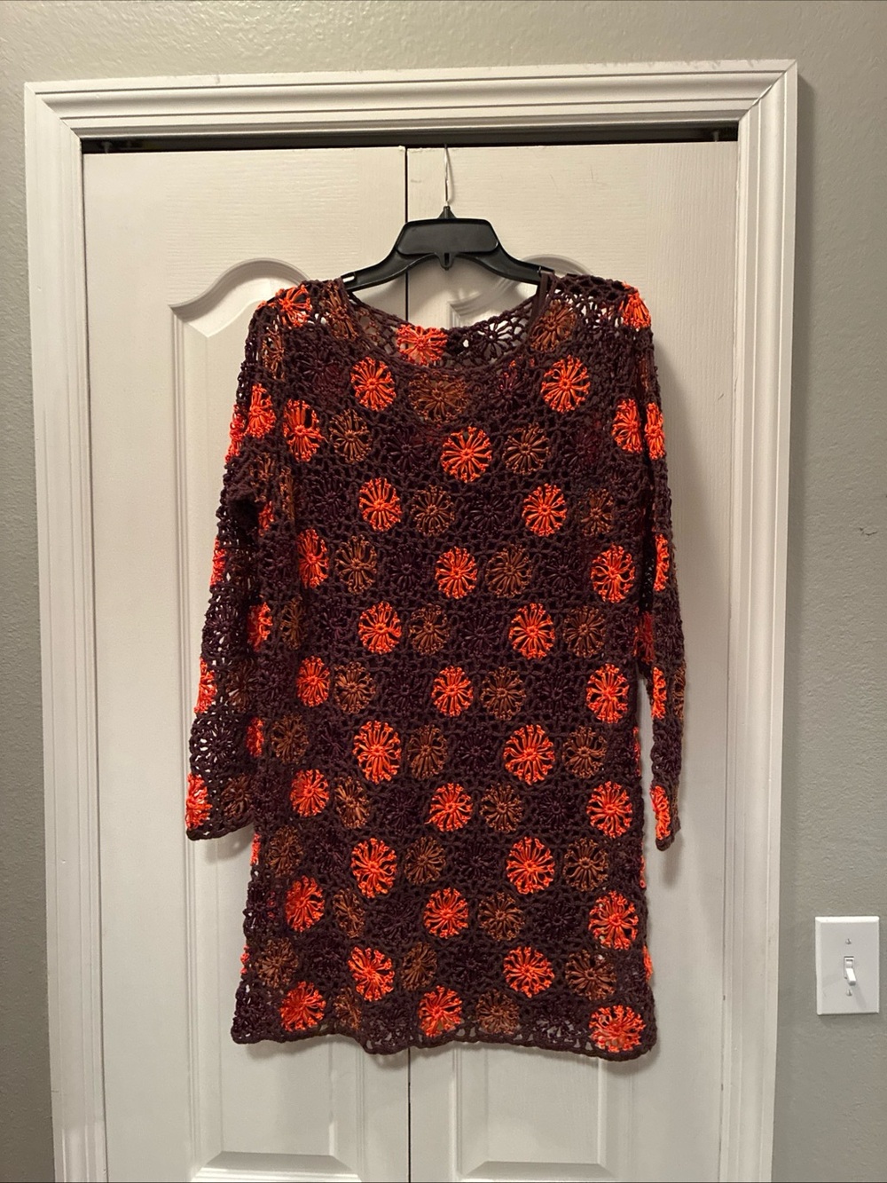 Zara ladies crochet mini dress w/brown liner size large